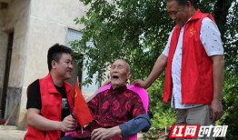 山东91岁老人开直播,跨越世纪的直播传奇